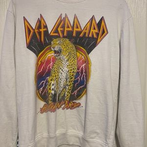 Def Leppard sweatshirt